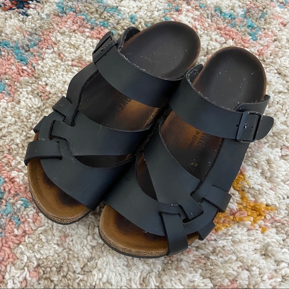 birkenstock pisa sandals